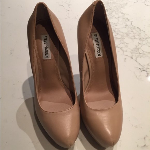 ✨Steve Madden Platform High Heels✨ - Picture 3 of 6